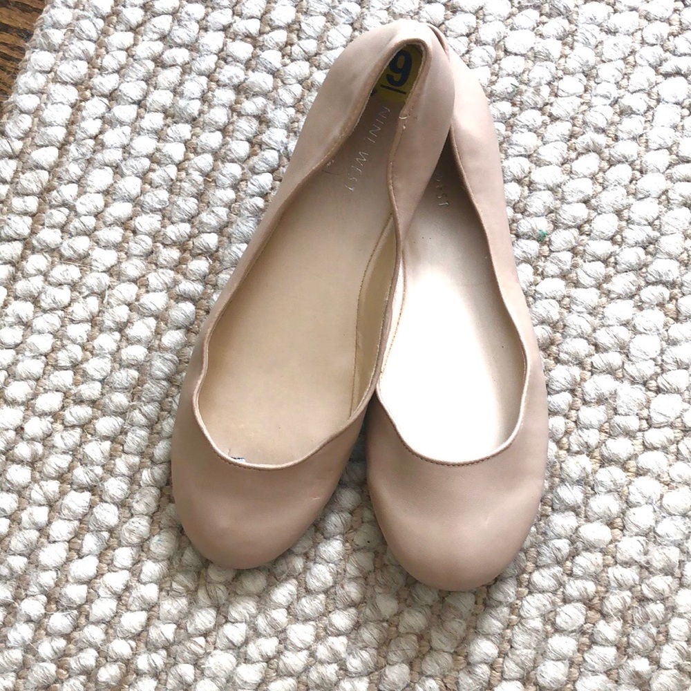 Nine West Cushioned Nude Flats